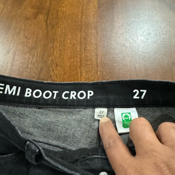 J. Crew 9" Demi-Boot Crop Jean in Charcoal Size 27 - Picture 5 of 12